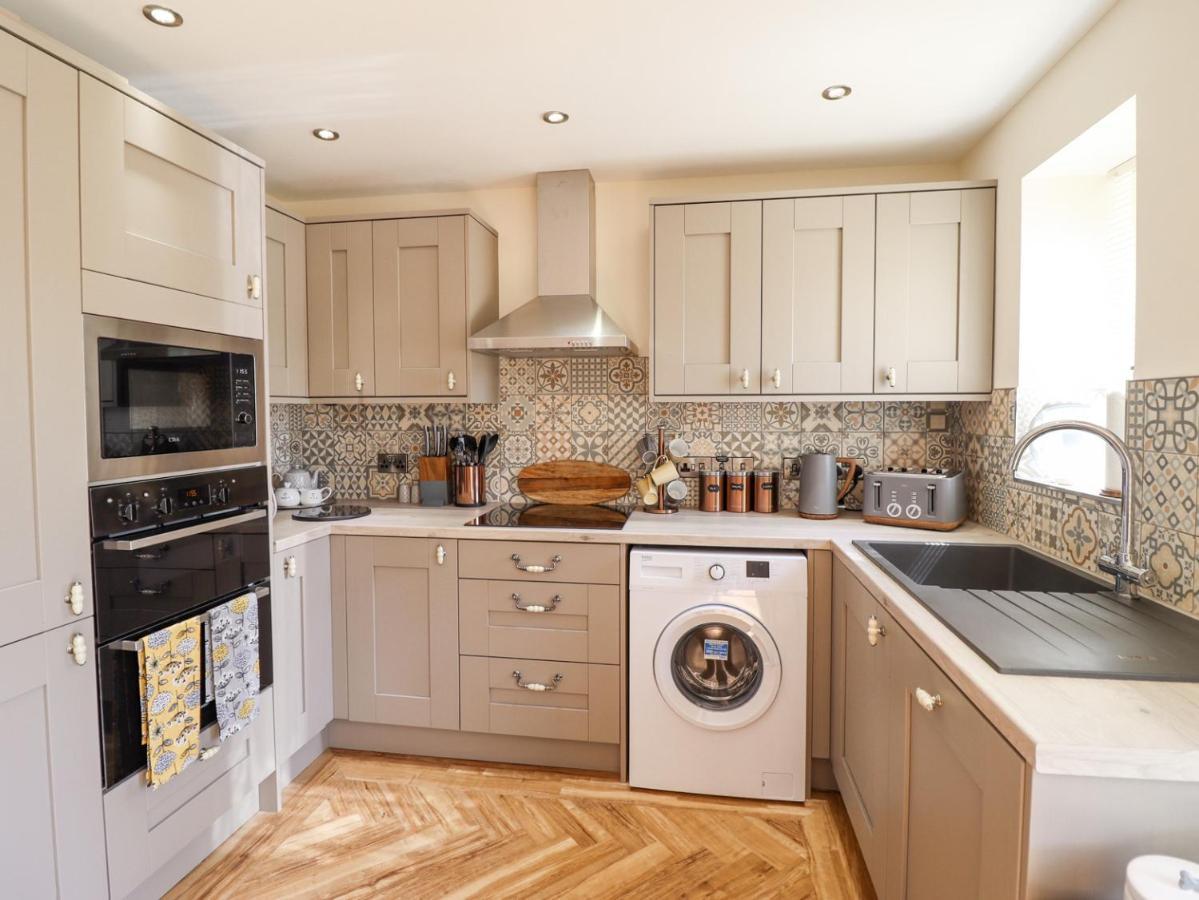 Varley Villa Newtown  Εξωτερικό φωτογραφία
